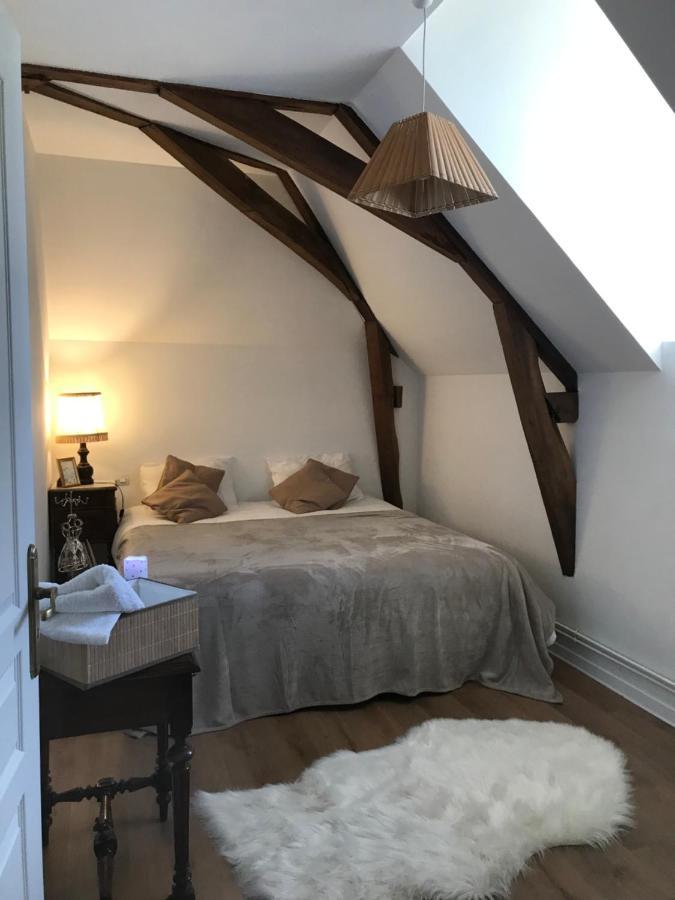 La Maladrie Bed & Breakfast Vouzailles ภายนอก รูปภาพ
